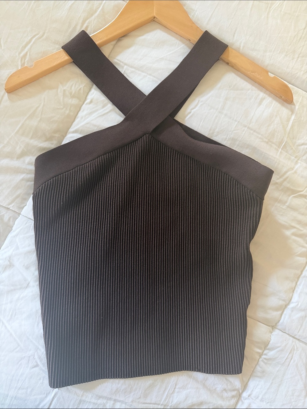 Babaton Brown Cross-Back Ribbed Top - Picture 3 of 10